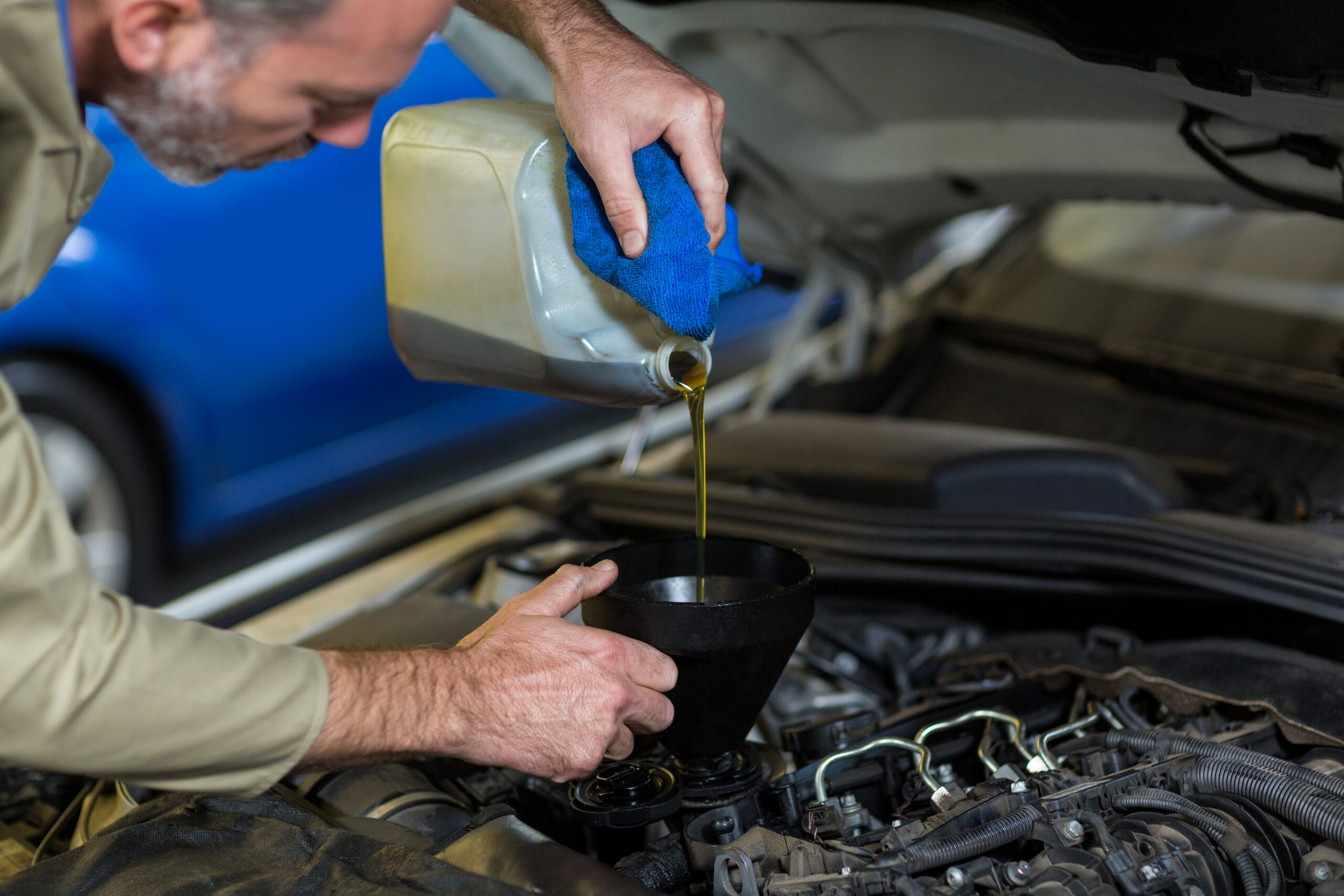 DOT 3 vs. DOT 4 Brake Fluid – Key Differences Every Driver Should Know